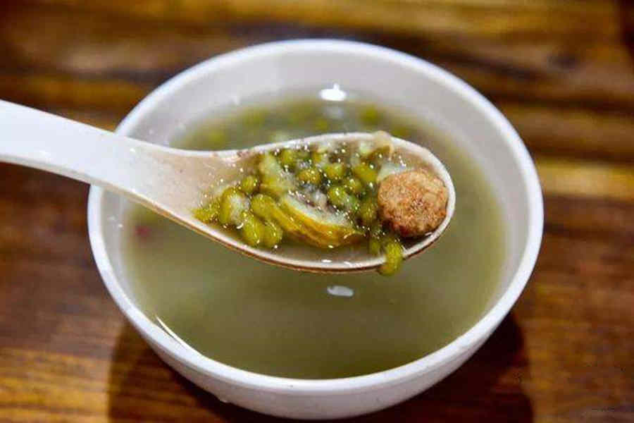 燕窝绿豆汤的做法